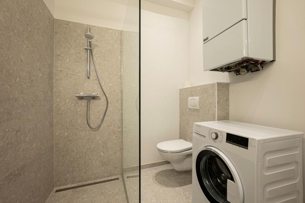 Experience Fresh Comfort In Our Brand-New Apartment In Vienna'S 17Th District Екстериор снимка