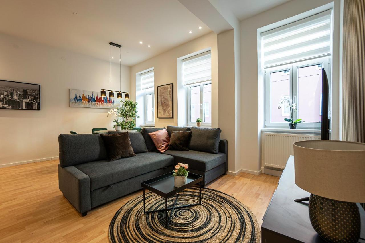 Experience Fresh Comfort In Our Brand-New Apartment In Vienna'S 17Th District Екстериор снимка