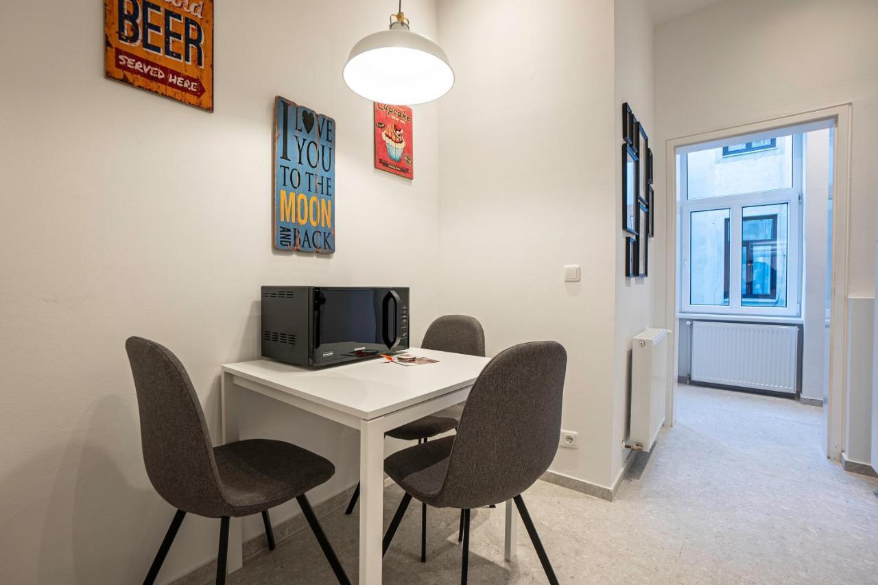 Experience Fresh Comfort In Our Brand-New Apartment In Vienna'S 17Th District Екстериор снимка